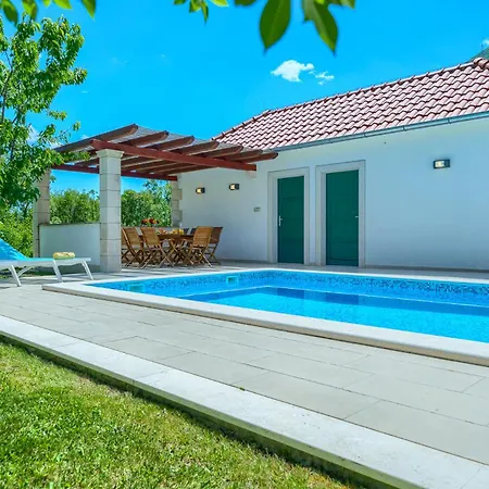 Villa With Heated Pool, Tennis Court & Mini Golf Near Baska Voda