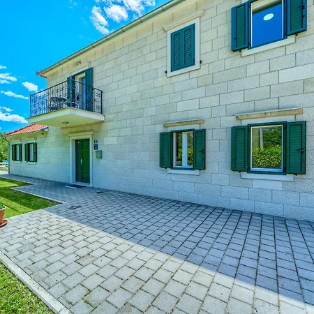 With Heated Pool, Tennis Court & Mini Golf Near Baska Voda Župa