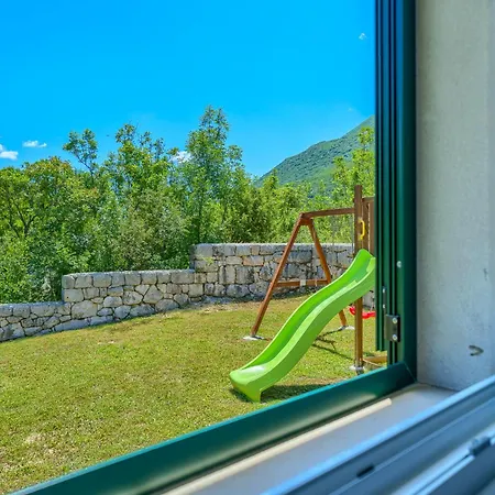 Your Escape From Life Near Baska Voda * Zupa