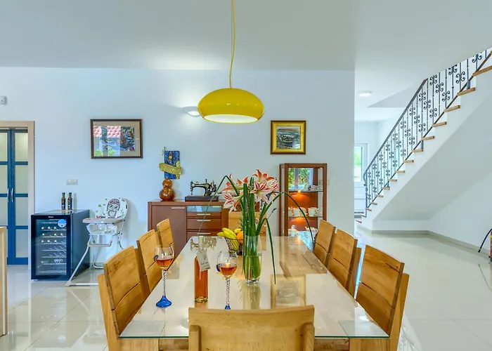 With Heated Pool, Tennis Court & Mini Golf Near Baska Voda * Župa